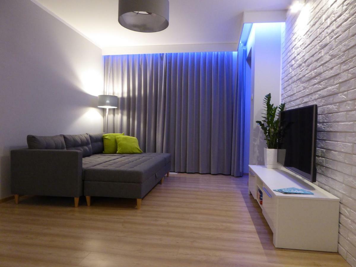 Apartmán Grand De Luxe Solna Kolobřeh Exteriér fotografie